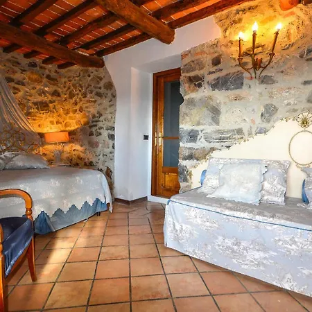 Vakantiehuis Stunning In *